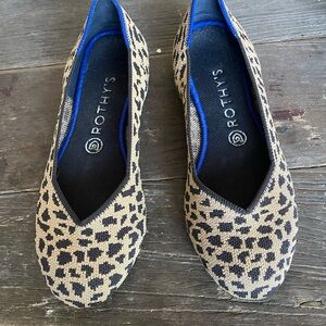 Rothy’s 8.5 excellent condition.